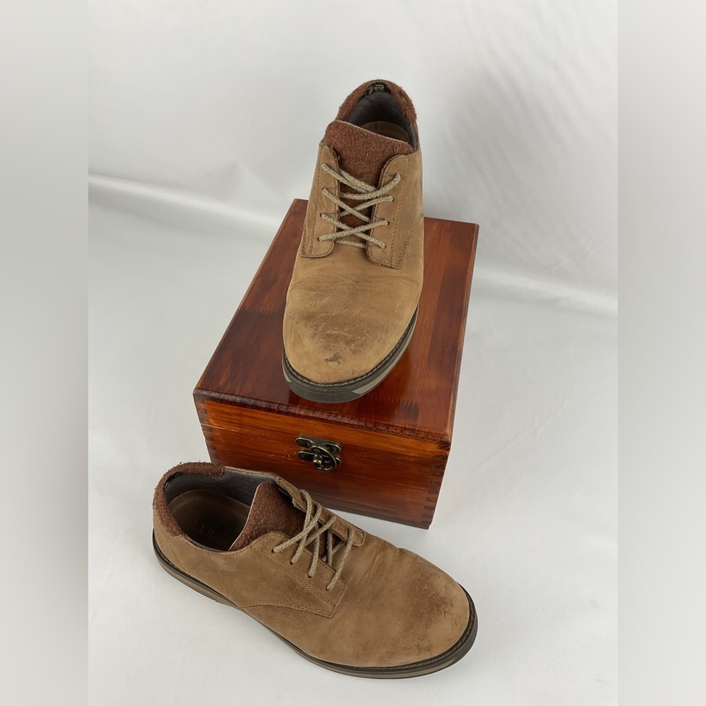 L.L. Bean Women’s Leather Suede Oxford Plain Toe Comfort Shoes Tan Brown
Size 8